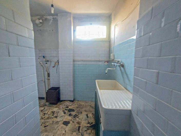 Image No.14-3 Bed Townhouse for sale