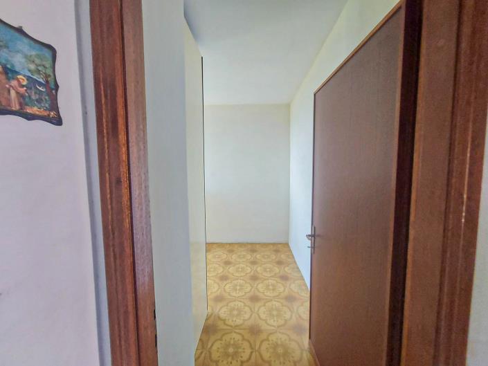 Image No.17-3 Bed Townhouse for sale