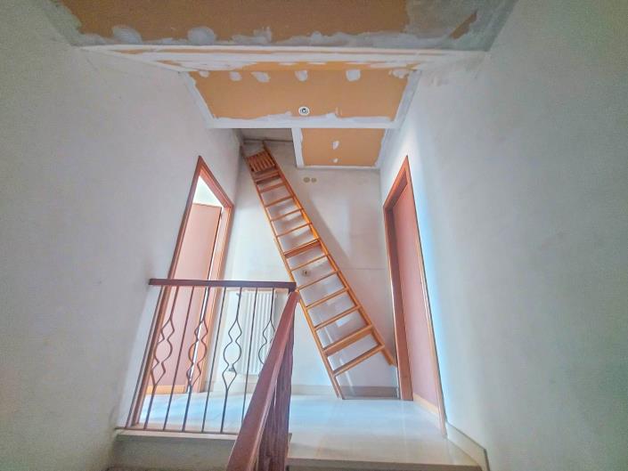 Image No.36-3 Bed Townhouse for sale