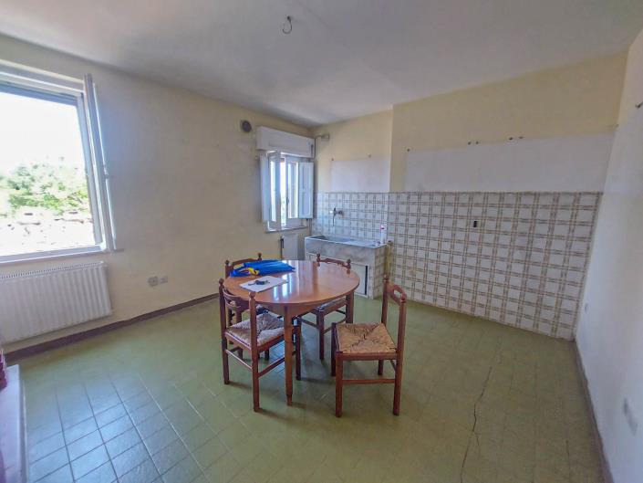 Image No.38-3 Bed Townhouse for sale