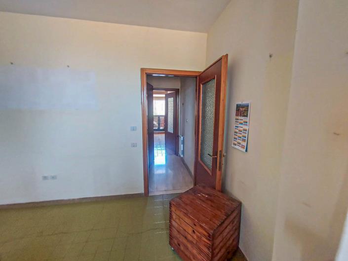 Image No.41-3 Bed Townhouse for sale