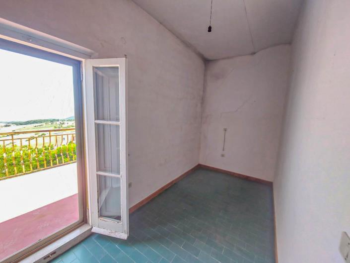 Image No.42-3 Bed Townhouse for sale