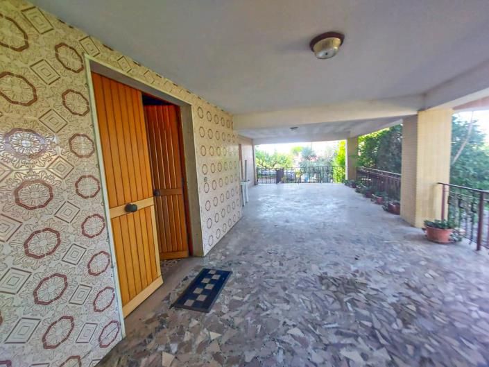 Image No.8-4 Bed Villa for sale