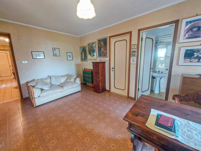 Image No.13-4 Bed Villa for sale