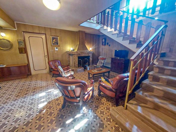 Image No.17-4 Bed Villa for sale