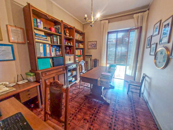 Image No.22-4 Bed Villa for sale