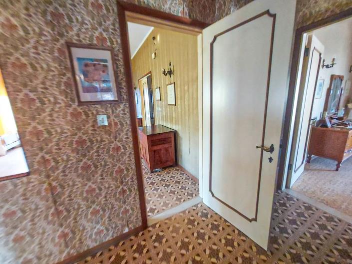 Image No.24-4 Bed Villa for sale