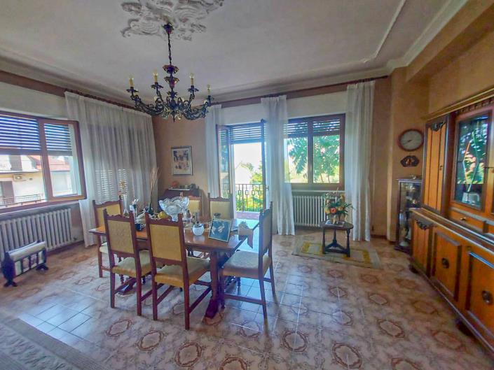 Image No.33-4 Bed Villa for sale