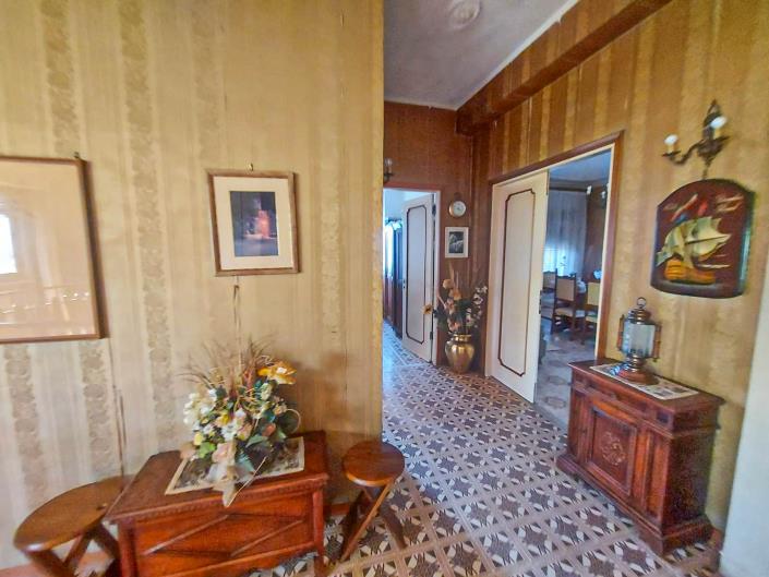 Image No.36-4 Bed Villa for sale