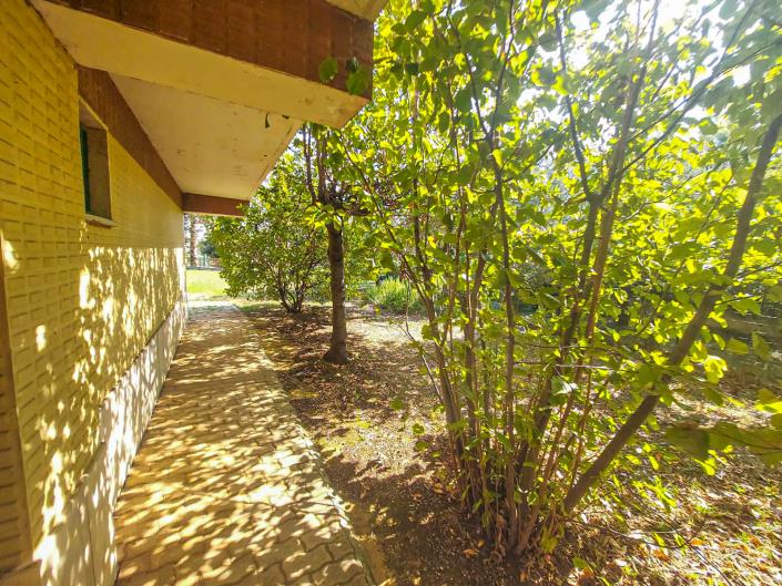 Image No.57-4 Bed Villa for sale