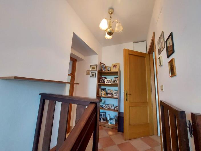 Image No.13-4 Bed Village House for sale