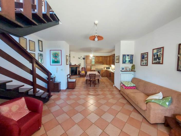 Image No.10-4 Bed Village House for sale