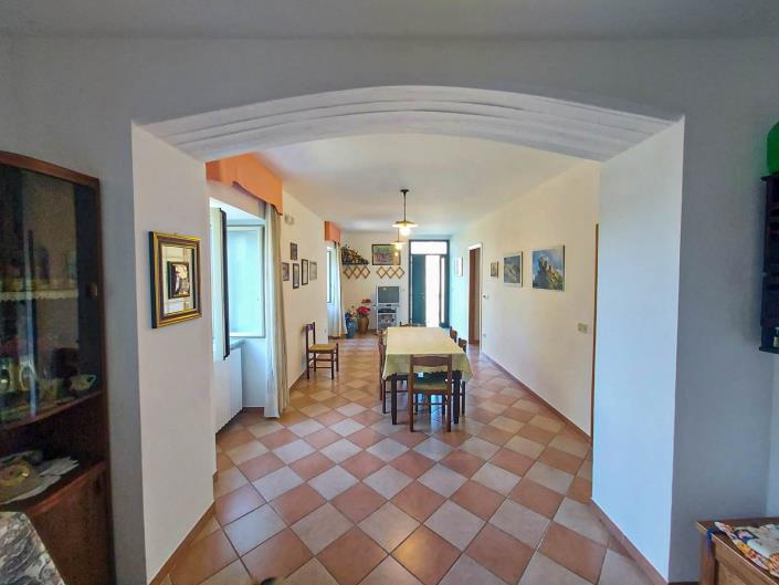 Image No.31-4 Bed Village House for sale