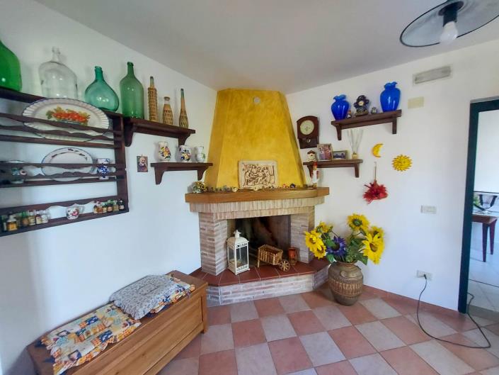 Image No.30-4 Bed Village House for sale