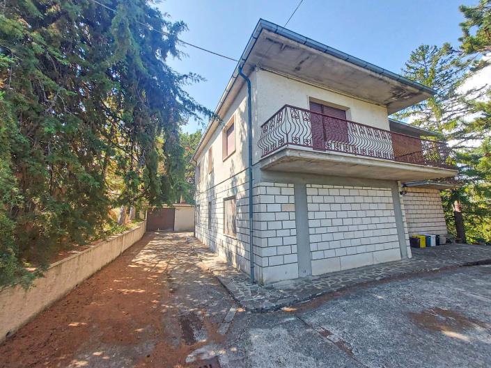 Image No.9-5 Bed Villa for sale