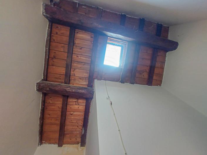 Image No.29-2 Bed Townhouse for sale