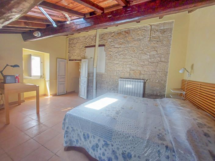 Image No.34-2 Bed Townhouse for sale