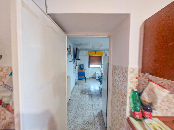 Image No.11-2 Bed Semi-Detached for sale