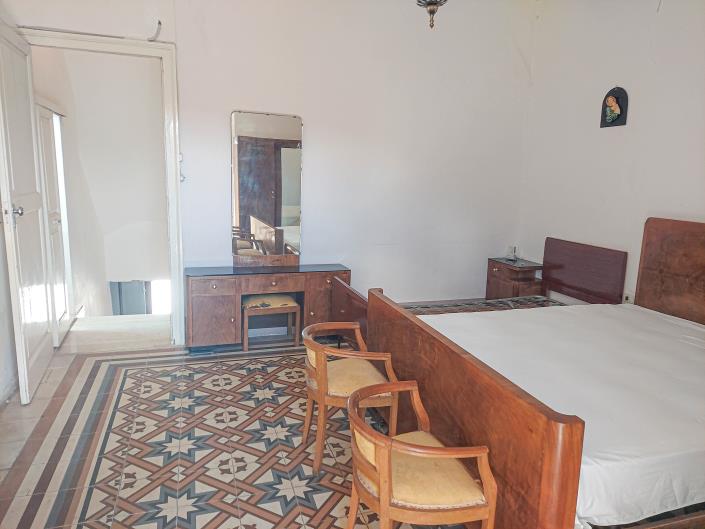 Image No.30-2 Bed Townhouse for sale