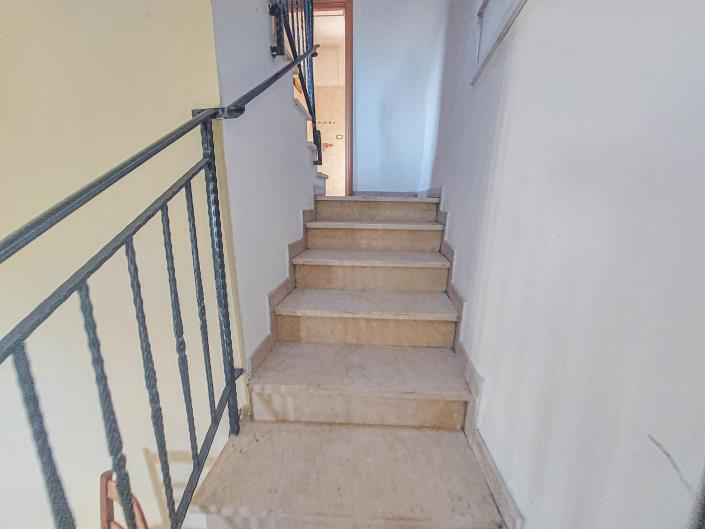 Image No.31-2 Bed Semi-Detached for sale