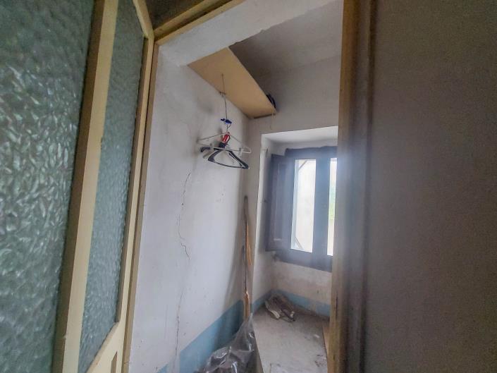 Image No.20-2 Bed Townhouse for sale