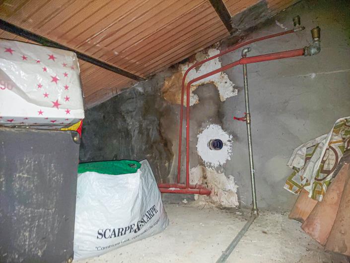 Image No.29-2 Bed Townhouse for sale