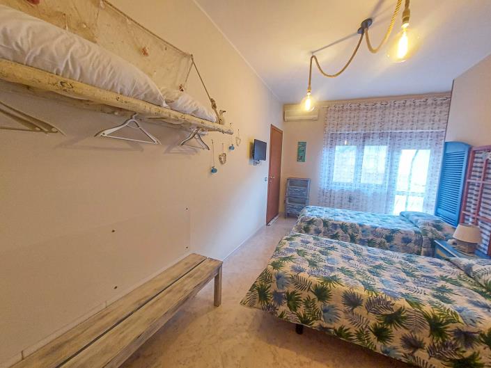 Image No.33-3 Bed Apartment for sale