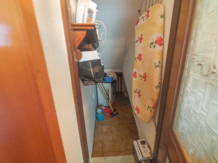 Image No.17-4 Bed Townhouse for sale