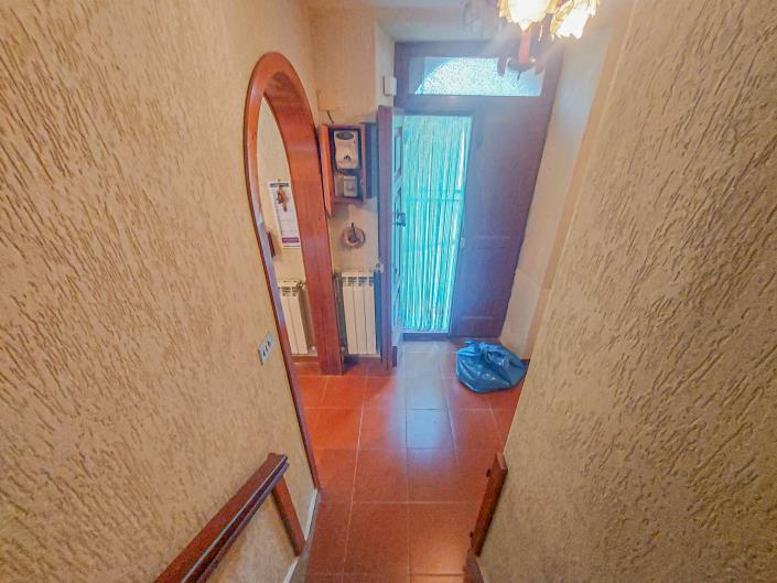 Image No.46-4 Bed Townhouse for sale