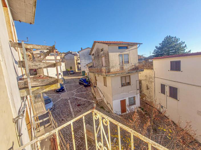 Image No.25-Townhouse for sale