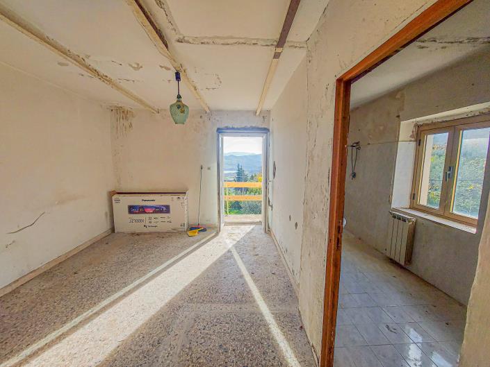 Image No.21-3 Bed Country House for sale