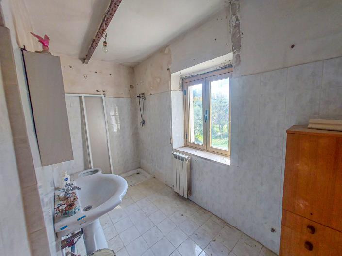 Image No.23-3 Bed Country House for sale