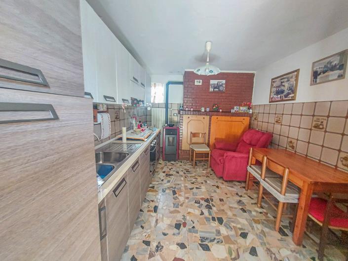 Image No.14-3 Bed House for sale