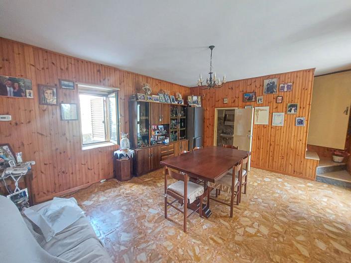 Image No.17-3 Bed House for sale