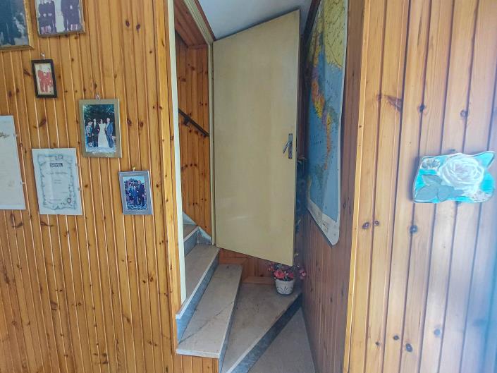 Image No.25-3 Bed House for sale