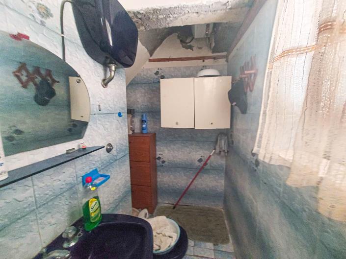 Image No.34-3 Bed House for sale