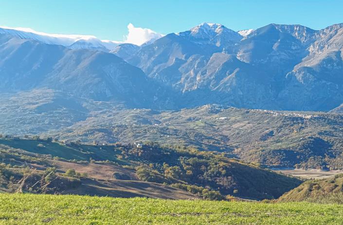 Image No.6-2 Bed Semi-Detached for sale