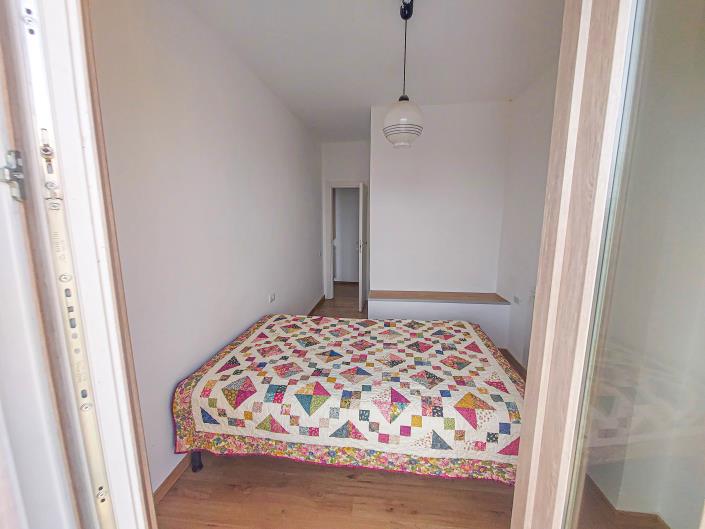 Image No.34-2 Bed Semi-Detached for sale