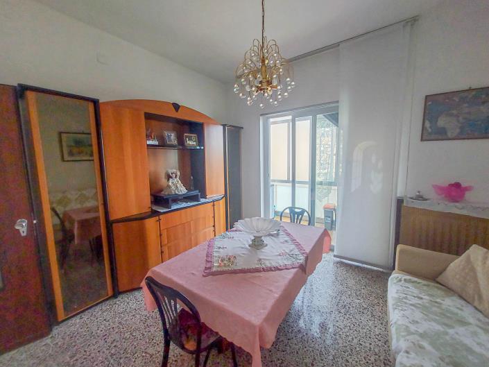 Image No.29-2 Bed Apartment for sale