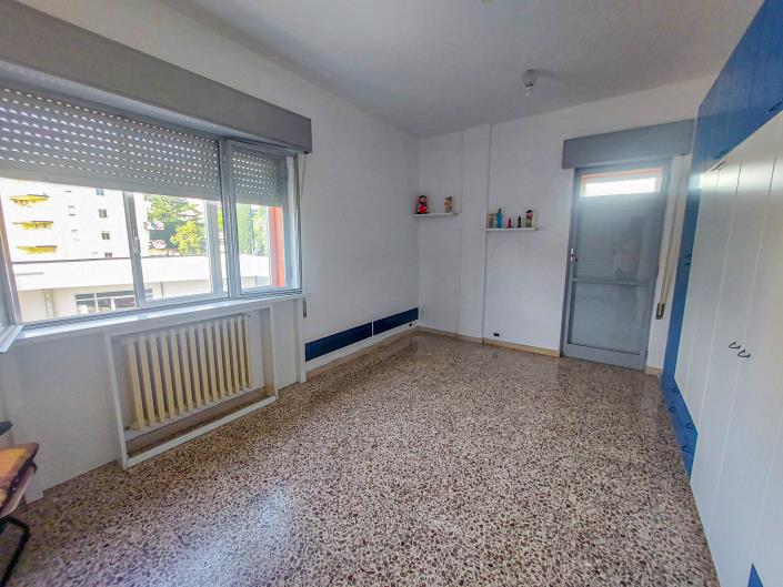 Image No.37-2 Bed Apartment for sale