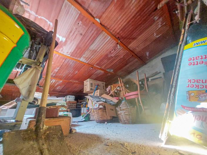 Image No.25-2 Bed Townhouse for sale