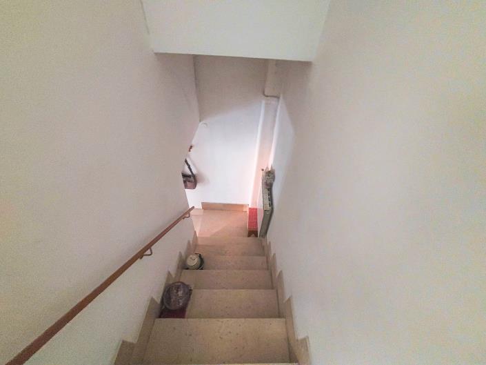 Image No.26-2 Bed Townhouse for sale