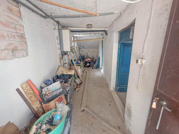 Image No.50-3 Bed Country Property for sale