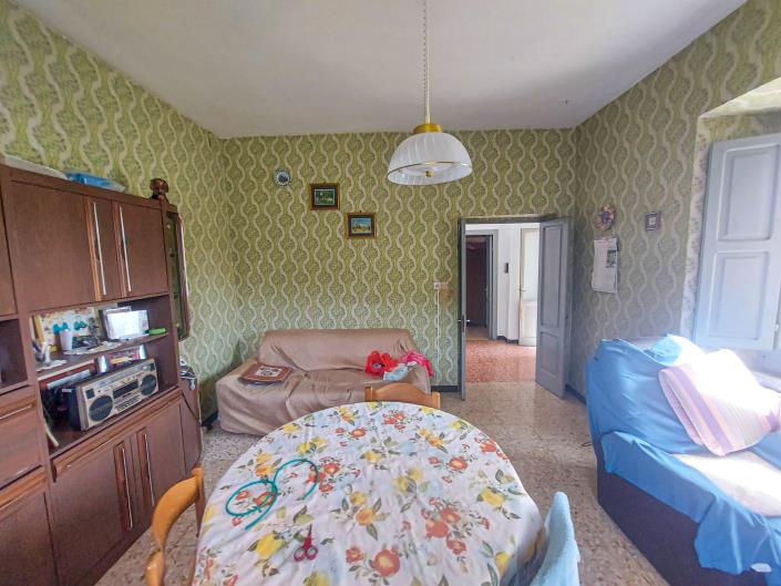 Image No.13-3 Bed Country Property for sale