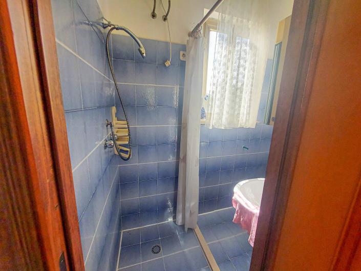 Image No.31-3 Bed Country Property for sale