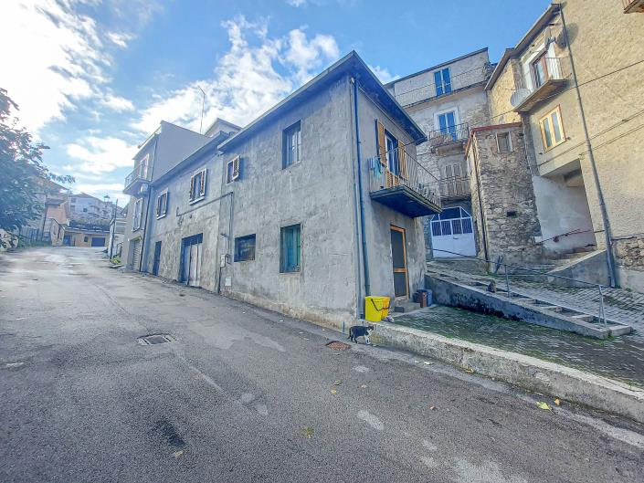 Image No.7-Maison de ville de 1 chambre à vendre à Fara San Martino