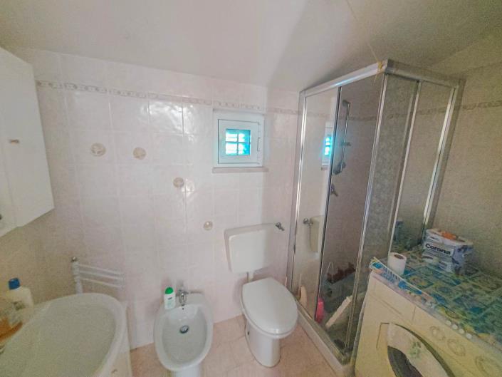 Image No.25-2 Bed Country Property for sale