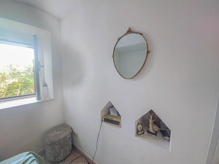 Image No.28-2 Bed Country Property for sale