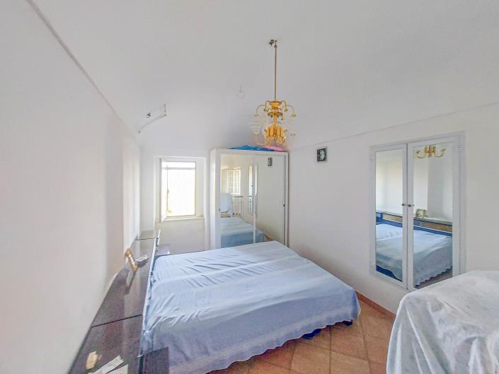 Image No.32-2 Bed Country Property for sale