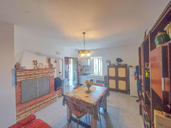 Image No.44-2 Bed Country Property for sale